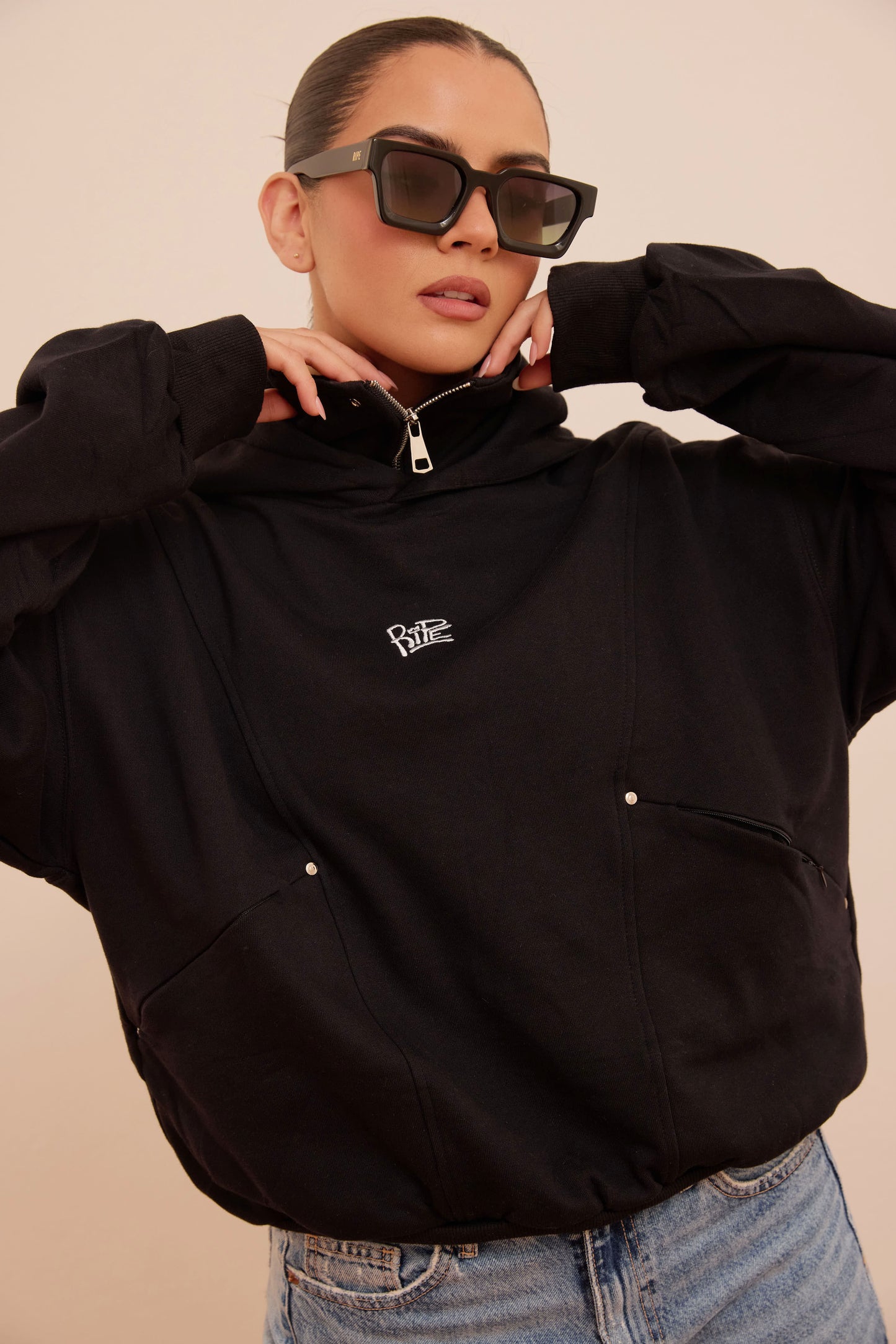 RIPE 2: Crop Hoodie Doble Cuello Black