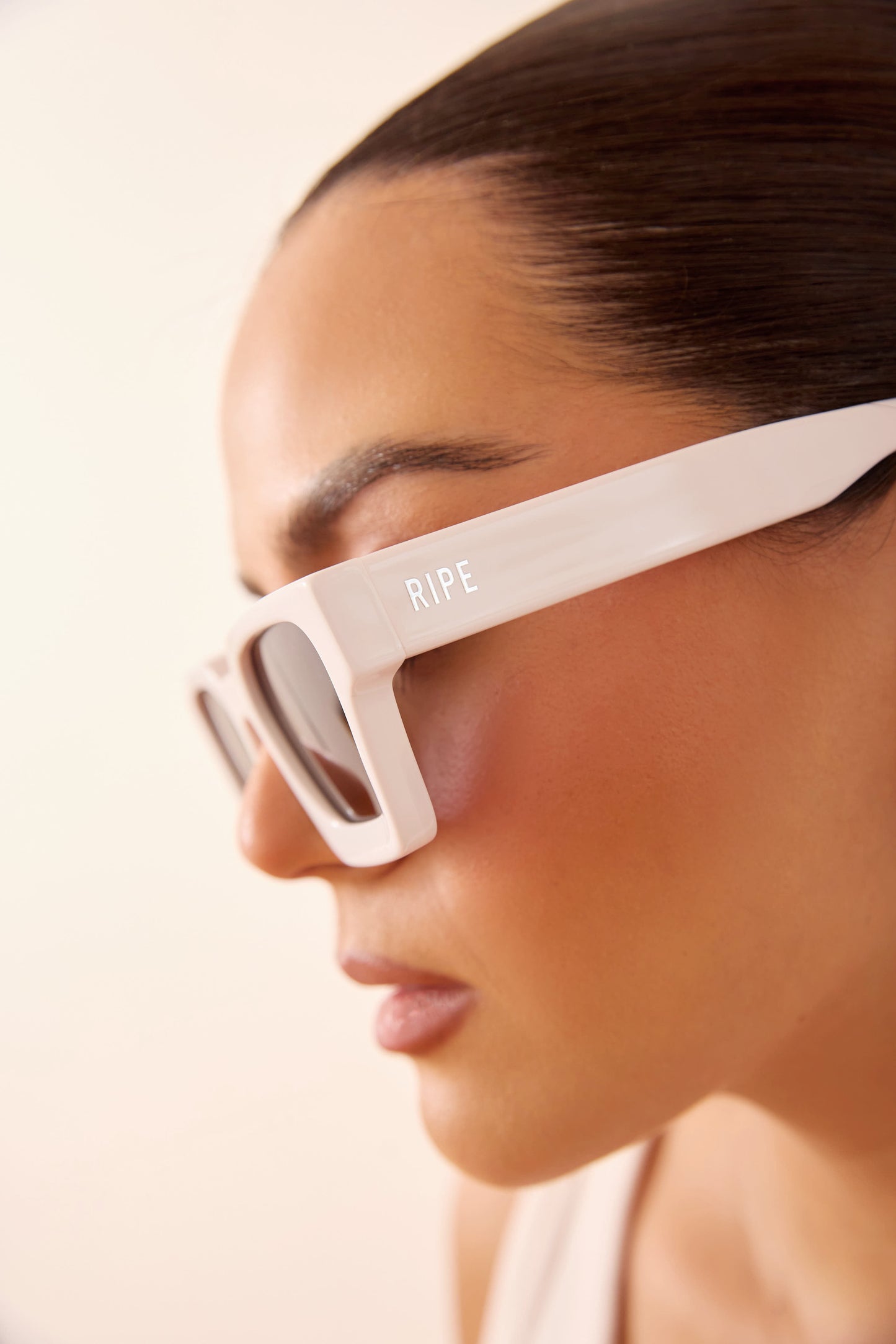 RIPE 1 : White