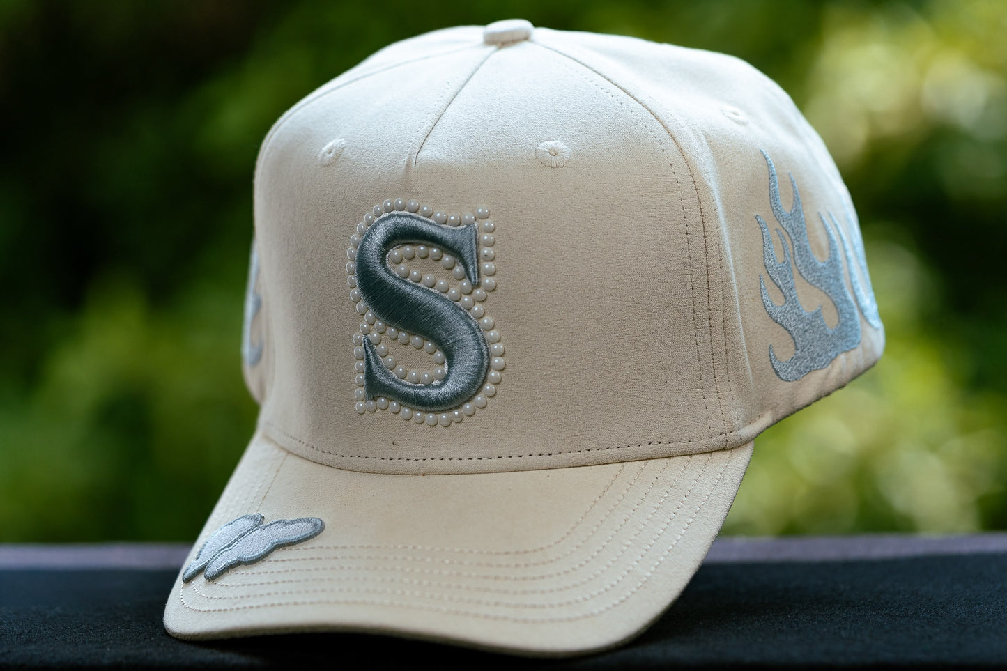 Slobyhat 2: White