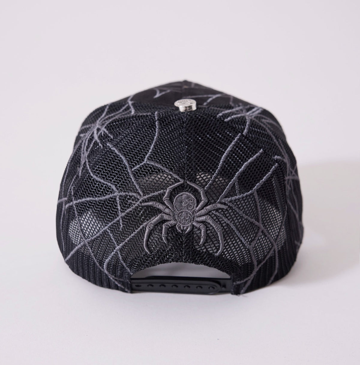 PREMIUM CAP: ARACNOX
